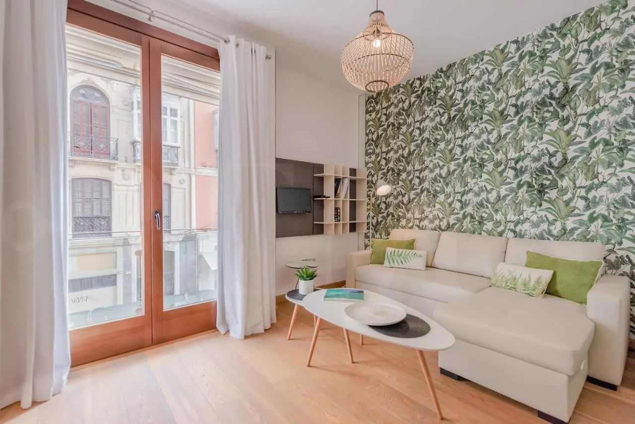 Cozy Apartment In The Heart Of Malaga By Rems location