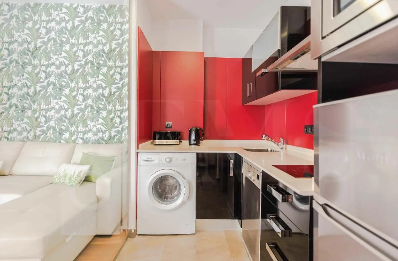 Cozy Apartment In The Heart Of Malaga By Rems